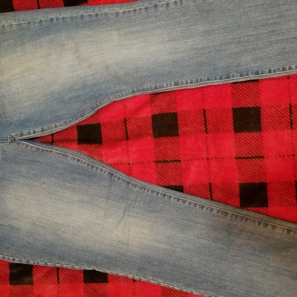 Old Navy Jeans - Picture 1 of 4